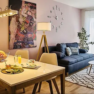  Apartment Place