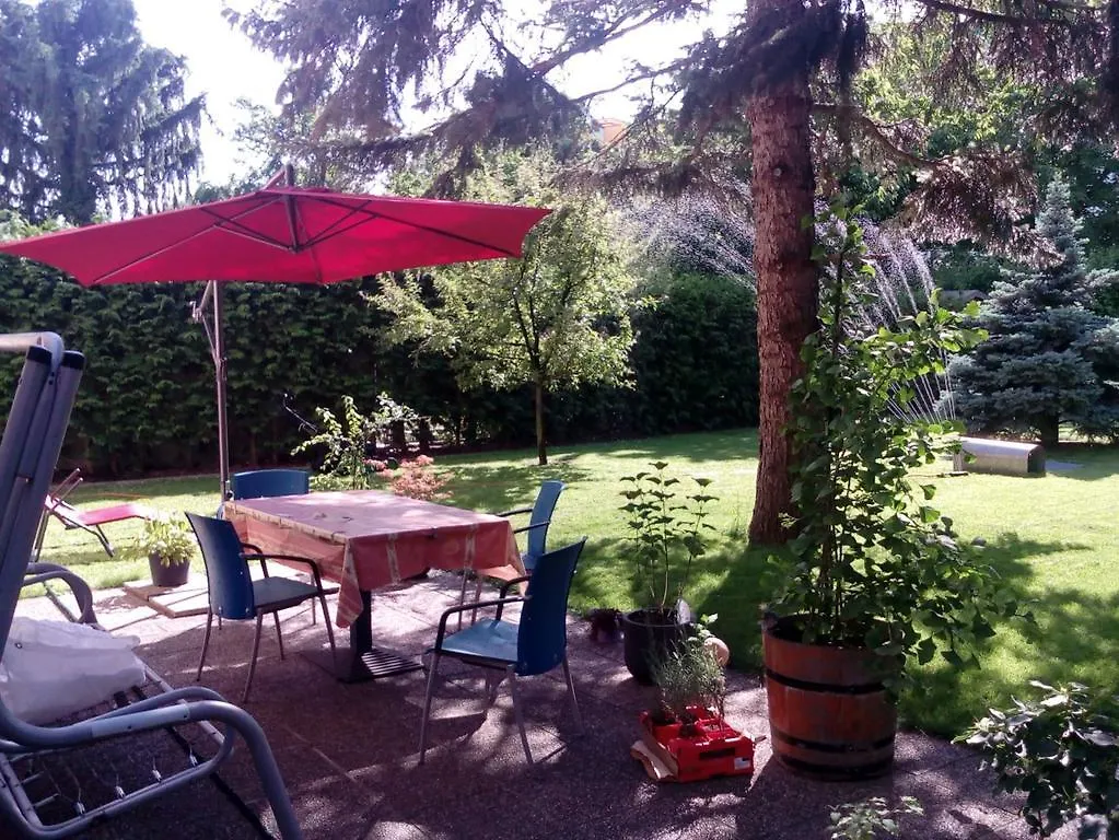 Garden Apartment Donau-City  Wien