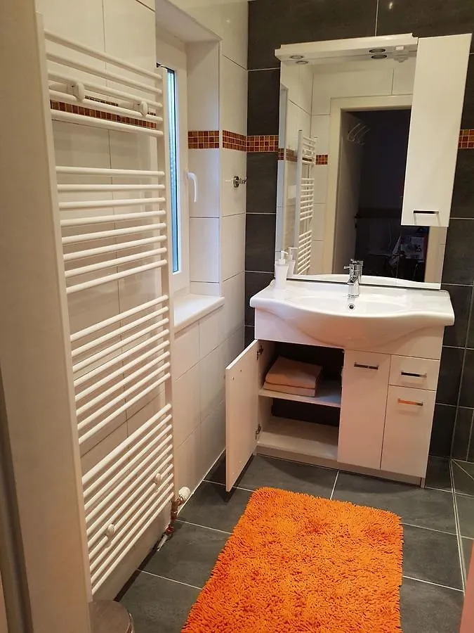 Garden Apartment Donau-City  Wien