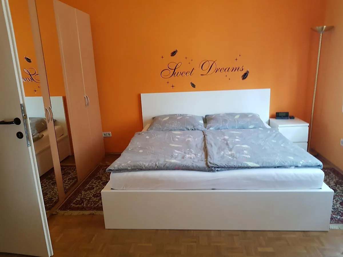Garden Apartment Donau-City  Wien